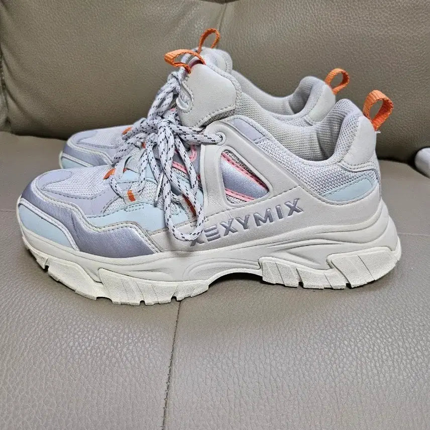 [BUNJANG] Xexymix Chunky Sneakers Height-Increasing Shoes Size 250 (Recommended 245) / 젝시믹스 어글리슈즈 키높이 운동화 250(245)