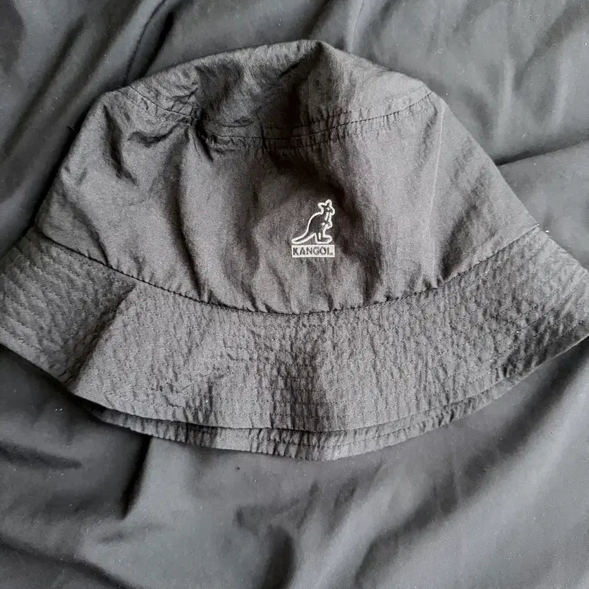 [BUNJANG] Kangol Logo Embroidered Bucket Hat / 캉골 모자 버킷햇