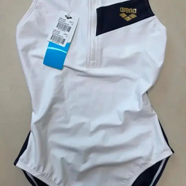 [BUNJANG] Arena Women's Swimsuit Size 100 / 아레나 여성 수영복 100새상품