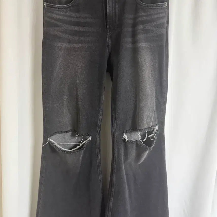 [BUNJANG] Labeless Bootcut Denim Jeans / 레이블리스 부츠컷 데님진