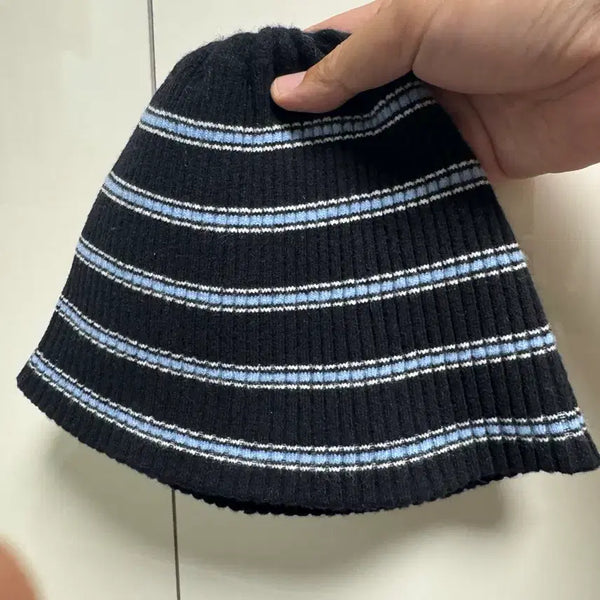 [BUNJANG] Low Classic Stripe Beanie / 로우클래식 비니 팝니다