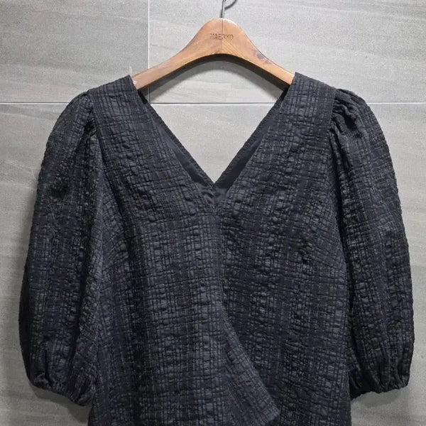 [BUNJANG] SIE Celina Puff Blouse Rayon Blend / SIE 시에 ,  마  레이온혼방   셀리나 퍼프 블라우스 , 거의 새상품
