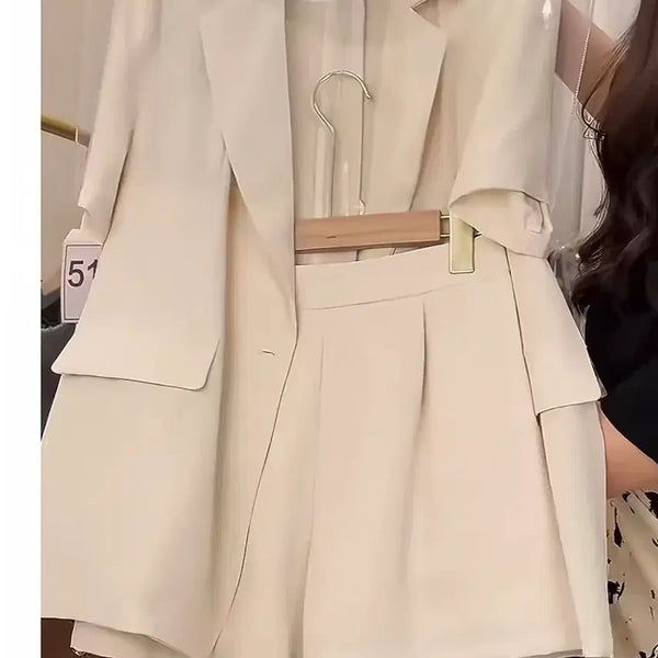 [BUNJANG] Beige Short-Sleeve Jacket and Shorts Set / 베이지 반팔 자켓+반바지 세트