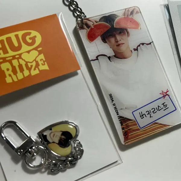 [BUNJANG] RIIZE Eunseok Hug Keychain & 2024 DICON Keychain / 라이즈 은석 허그 키링 & 2024 디아이콘 키링