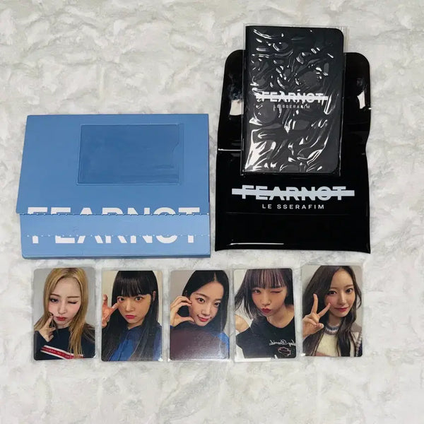 [BUNJANG] LE SSERAFIM FEARNOT Membership 1st Gen Welcome Kit Yunjin Chaewon Sakura Kazuha Eunchae Photocard / 르세라핌 피어나 키트 1기 웰컴 양도 개봉 판매 포카 멤버십 허윤진 윤진 은채 카즈하 채원 사쿠라
