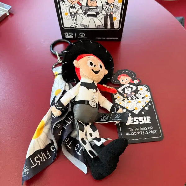 [BUNJANG] PEACEMINUSONE x Toy Story The Firstpan Plush Keychain / 피스마이너스원 x 토이 스토리 더 퍼스트팬 플러시 키링 제시