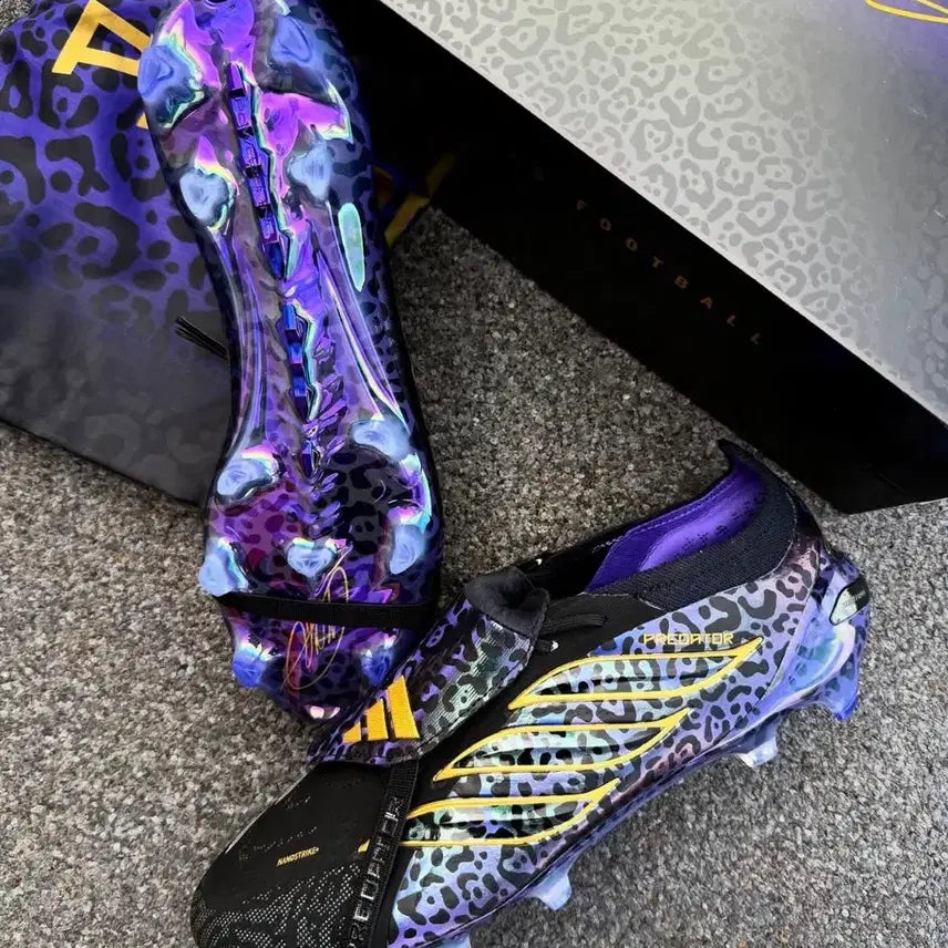 [BUNJANG] Adidas Predator Kaka Limited Edition FG Soccer Cleats / 프레데터엘리트 fg 카카 리미티드 에디션 260