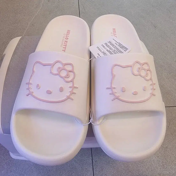 [BUNJANG] Hello Kitty Slippers White Size 255 / 헬로키티 슬리퍼 화이트 255