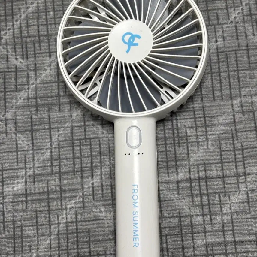 [BUNJANG] fromis_9 From Summer 2024 Handheld Fan / 프로미스나인 프롬썸머 2024 손선풍기