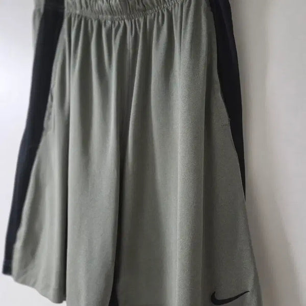 [BUNJANG] Nike Dri-FIT Shorts (Light Khaki/Black) / 나이키 드라이핏 반바지 연카키 블랙