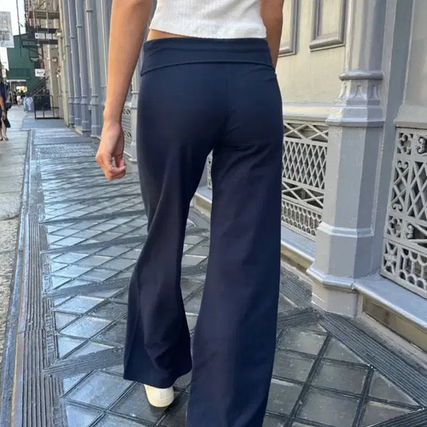 [BUNJANG] Brandy Melville Priscilla Training Pants Navy / 브랜디멜빌 프리실라 트레이닝 팬츠 네이비