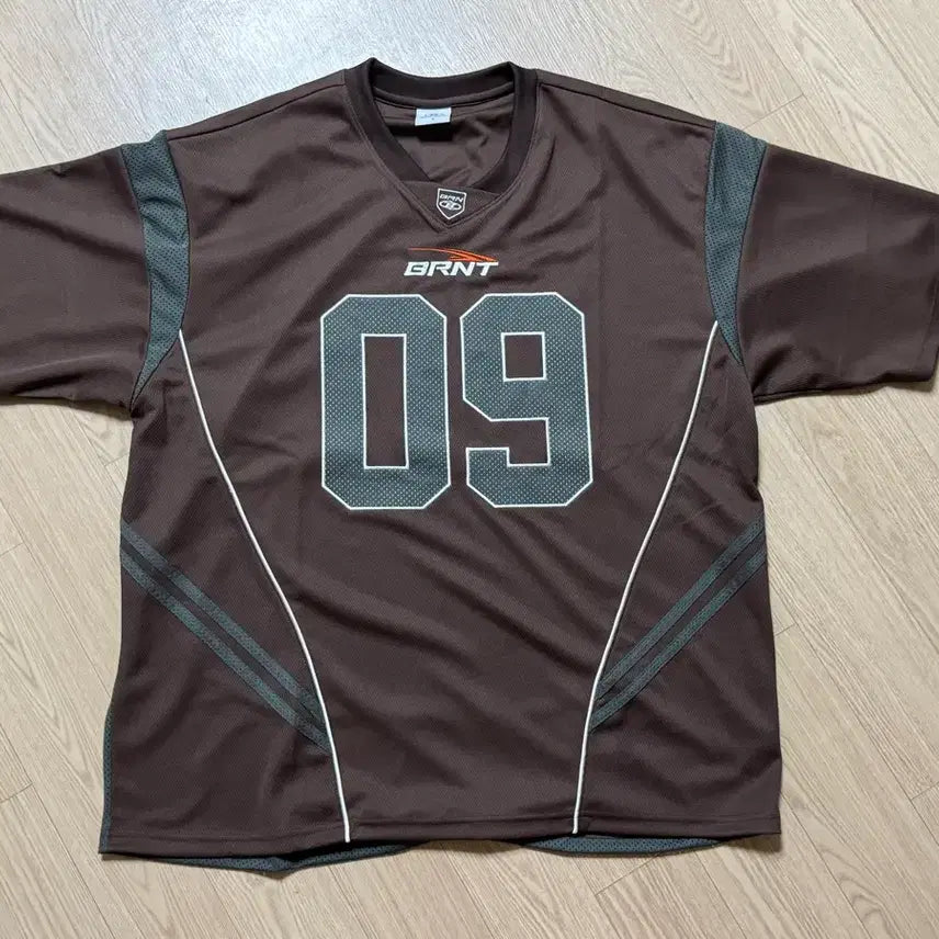 [BUNJANG] BORN TO WIN Rugby Jersey XL / 본투윈 럭비 져지1사이즈 팝니다