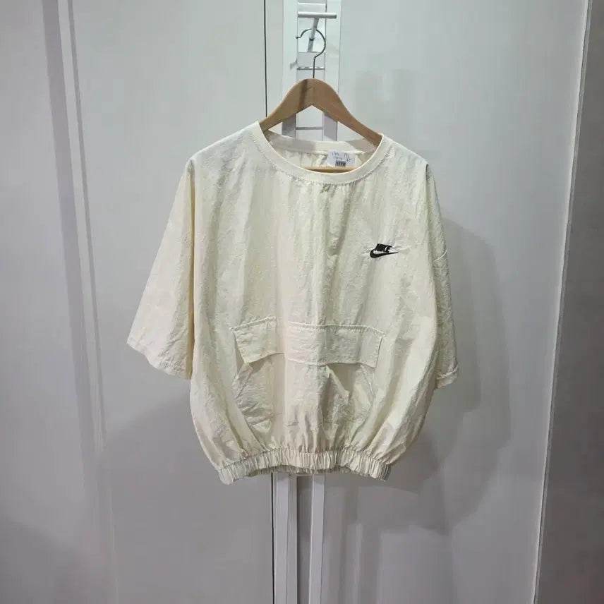 [BUNJANG] Nike Short-Sleeve T-Shirt Ivory / 나이키 반팔 티셔츠 아이보리