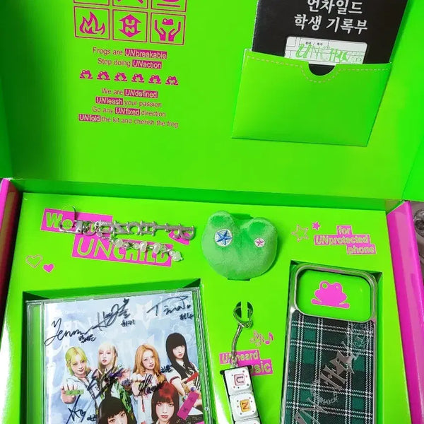 [BUNJANG] UNCHILD Authentic Signed Album Bundle Set / UNCHILD 언차일드 친필 싸인 앨범 풀박스 비매 언차일드