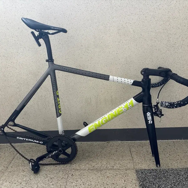 [BUNJANG] Engine11 Crit-D Neon Charcoal Custom Bike (L Size) / 엔진11 크릿디 네온차콜 반차 (판매만)