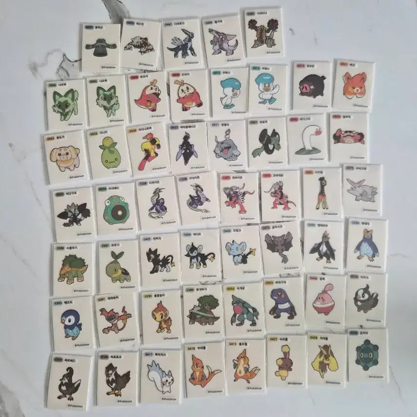 [BUNJANG] Pokemon Stickers (Gen 4 & 5, 53 Types) & Dragon Ball Stickers (65 Types) Bundle Set / 포켓몬 띠부씰 4,9세대53종과드래곤볼빵에나온드래곤볼씰65종일괄판매합니다