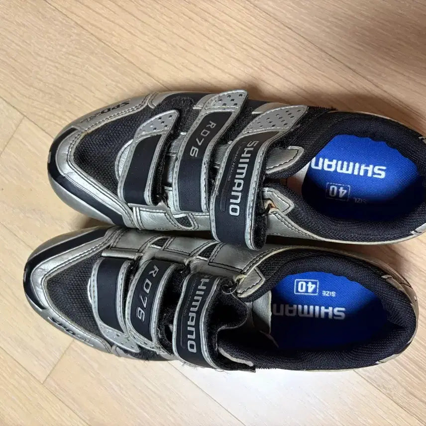 [BUNJANG] Shimano RD76 Cycling Shoes Size 40 / 시마노 RD76 사이클링 슈즈 40 사이즈