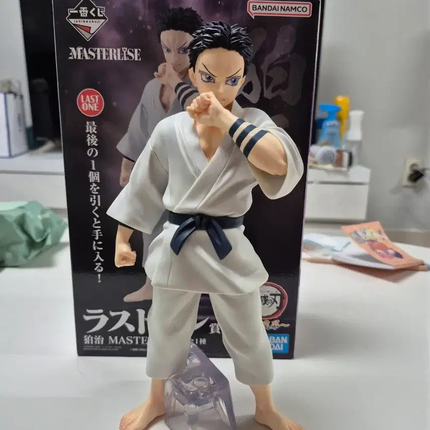 [BUNJANG] Demon Slayer Hakuji Last One Ver. Figure (Opened) / 귀칼 하쿠지 라스트원 팝니다(단순개봉 전시용)