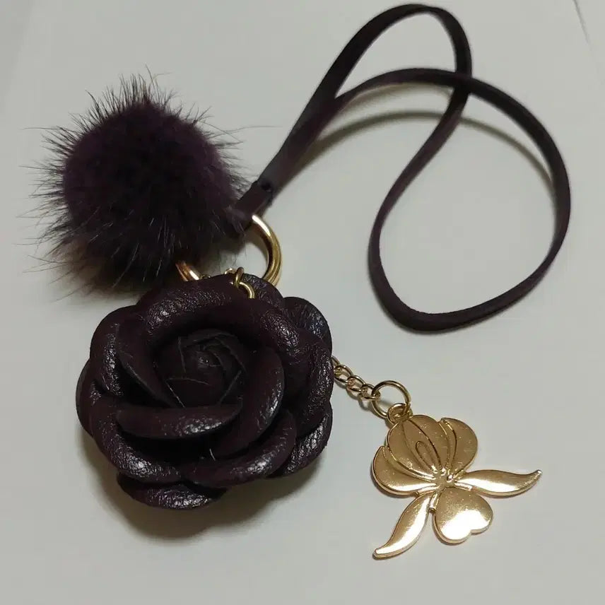[BUNJANG] Sisley Purple Rose Keychain / [새상품] 시슬리 퍼플 로즈 키링