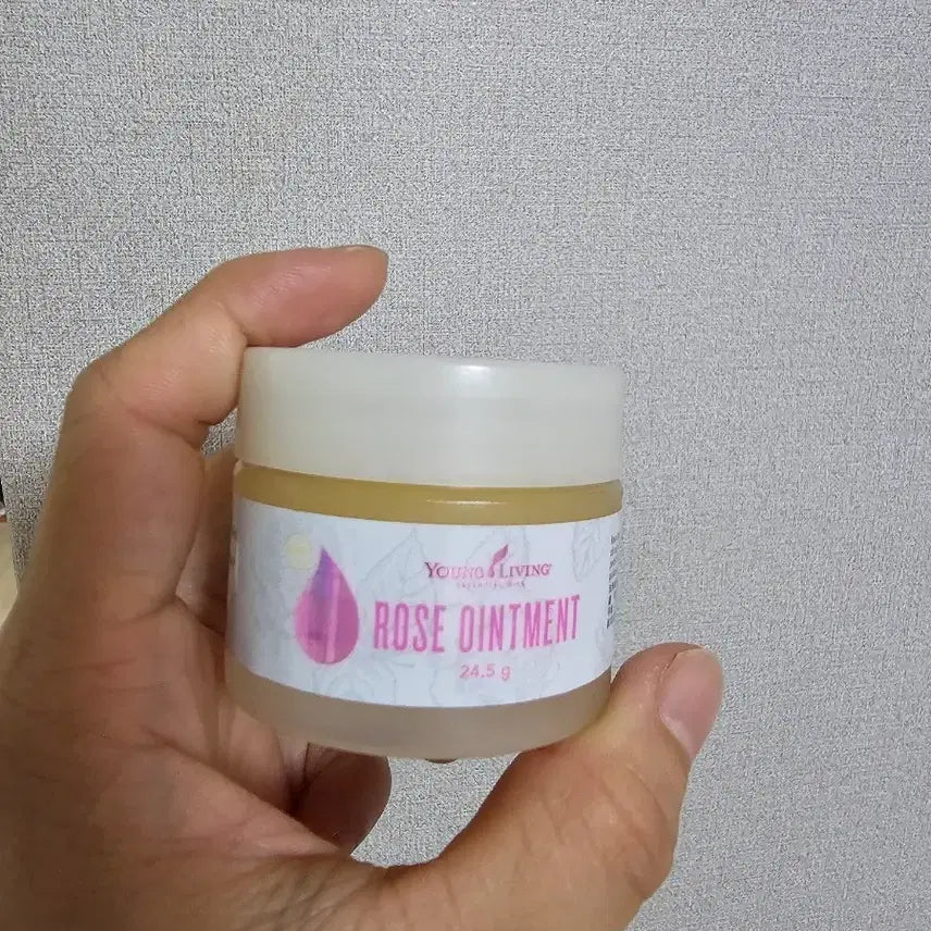 [BUNJANG] Young Living Rose Ointment 24.5g / 영리빙 로즈 오인트먼트 24.5g