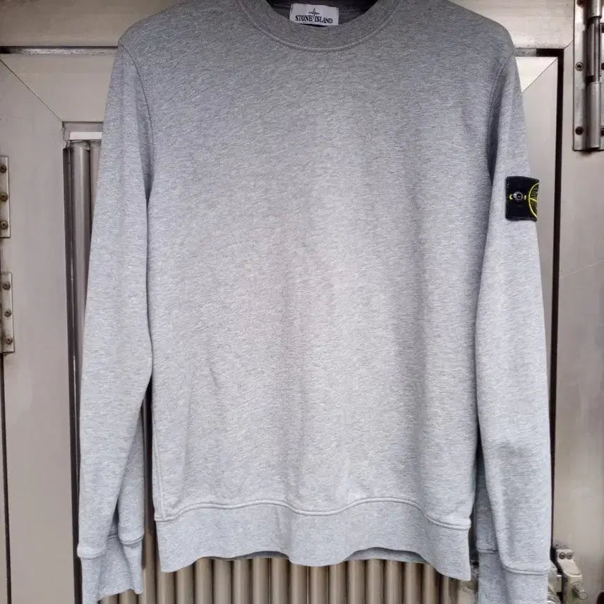 [BUNJANG] Stone Island Grey Sweatshirt L / 정품 스톤아일랜드 그레이 맨투맨티셔츠 L 상태우수