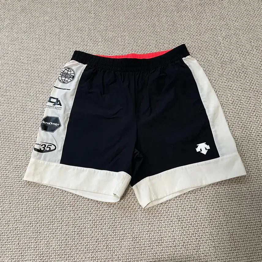 [BUNJANG] Descente 33 Inch Shorts Model N.8088 / 33 데상트 반바지 N.8088