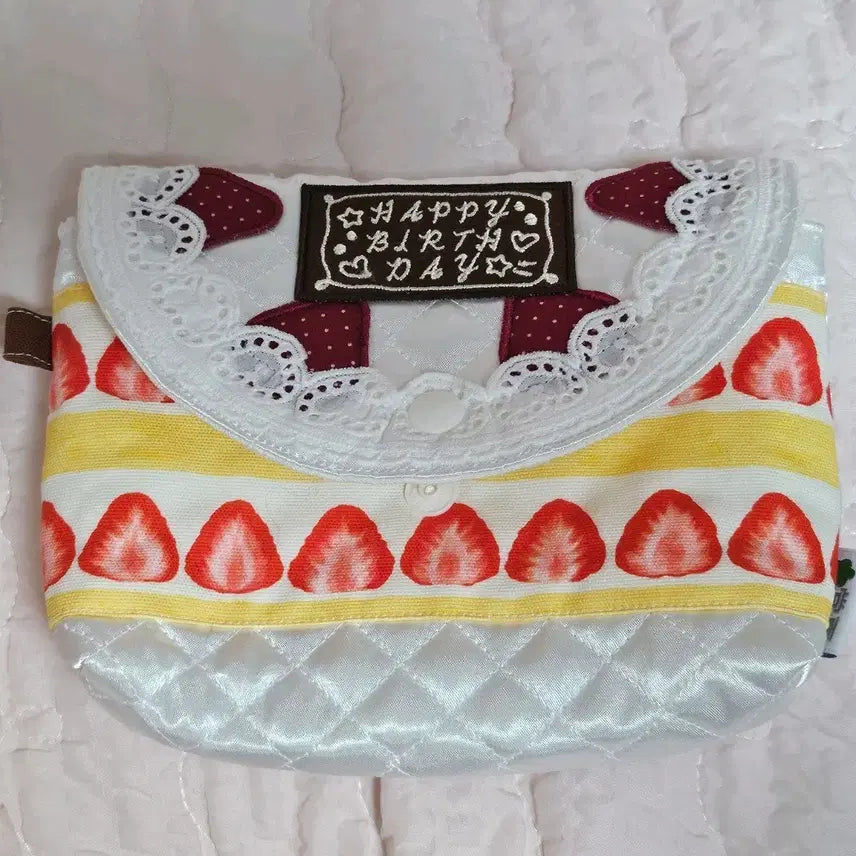 [BUNJANG] Broccoli Sangha Strawberry Cake Pouch / 브로콜리상하 딸기케이크 파우치