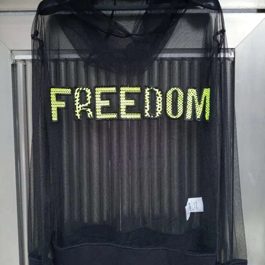 [BUNJANG] MSGM See-through Mesh Hooded T-Shirt Black FREEDOM Lettering / 정품 MSGM 시스루 여성 후드티셔츠 36  새상품수준