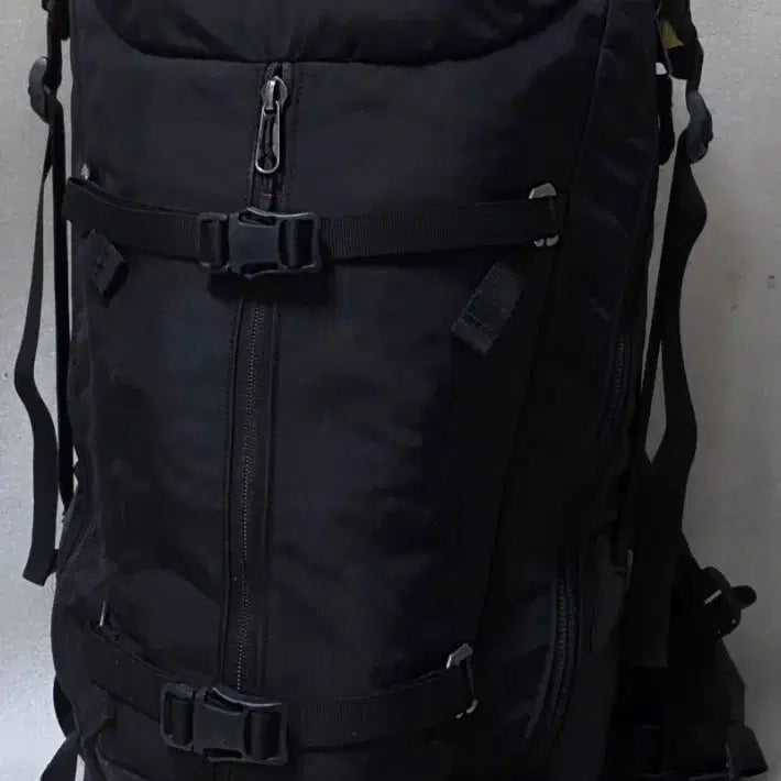 [BUNJANG] Arc'teryx Miura 30 Backpack / 아크테릭스 ARC'TERYX 미우라 30 암벽등산배낭 여행캠핑백팩