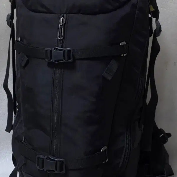 [BUNJANG] Arc'teryx Miura 30 Backpack / 아크테릭스 ARC'TERYX 미우라 30 암벽등산배낭 여행캠핑백팩