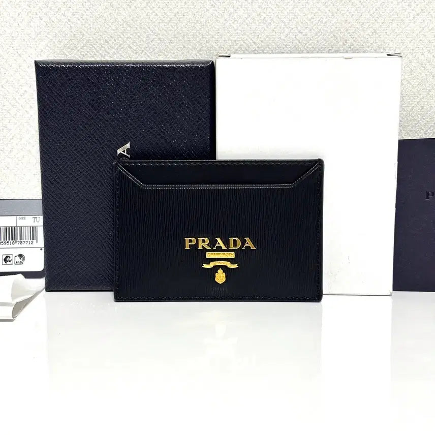 [BUNJANG] Prada Vitello Gold Logo Card Holder / 프라다 비텔로 금장 로고 카드지갑