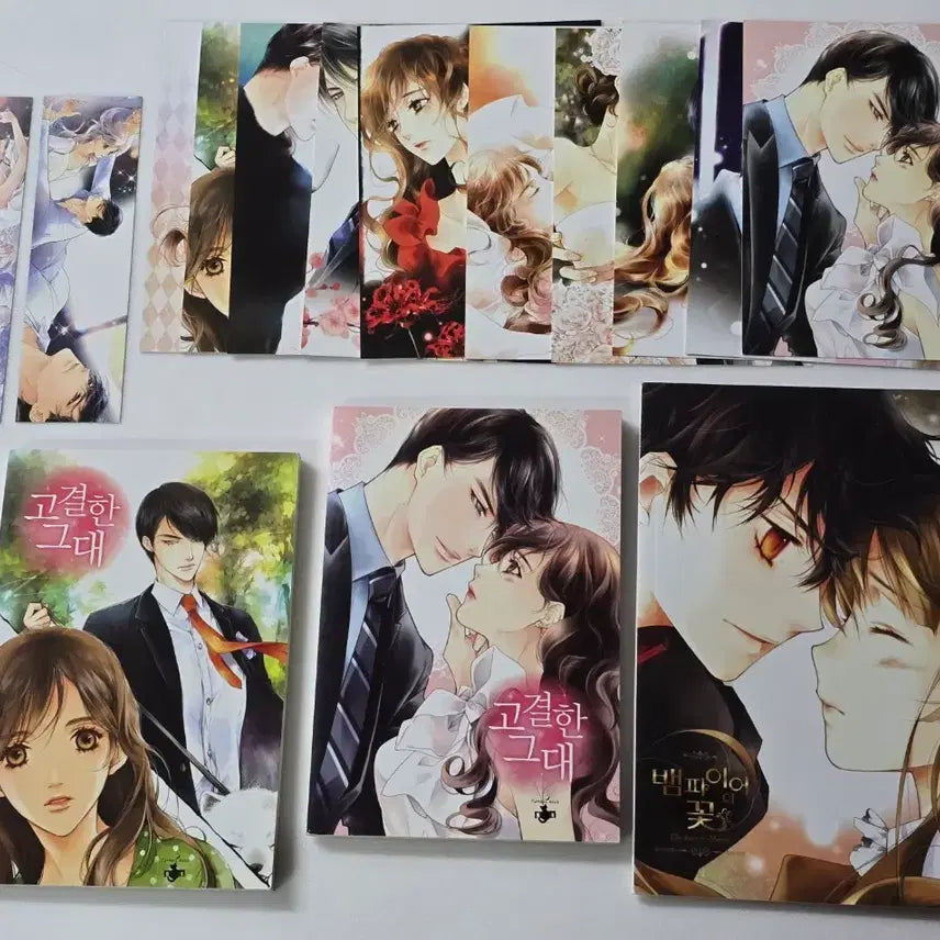 [BUNJANG] Vampire's Flower Novel & Webtoon Merchandise Postcard, Bookmark, Notebook Bundle Set / 일괄 고결한 그대, 뱀파이어의 꽃 소설 웹툰 굿즈 엽서 책갈피 노트 로판 로맨스