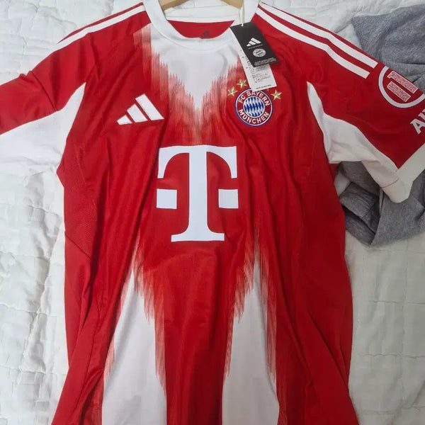 [BUNJANG] FC Bayern Munich 25/26 Home Jersey No-Name New / fc바이에른뮌헨 2526 홈 노마킹 새상품