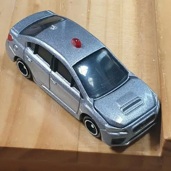 [BUNJANG] Tomica No. 2 Subaru WRX S4 Masked Patrol Car / 토미카 No.2 스바루 WRX S4 복면 순찰차