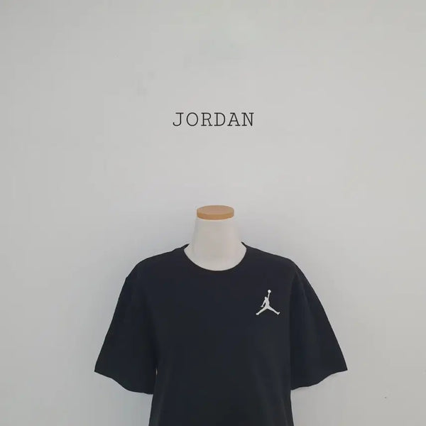 [BUNJANG] Jordan Embroidered Logo T-Shirt Black XL / 세일)No.26071303 조던 반팔티 자수로고 블랙