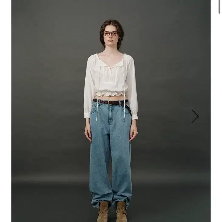 [BUNJANG] TheBarnet Pleatib Blouse / 더바넷 플레티브 블라우스 pleatib blouse