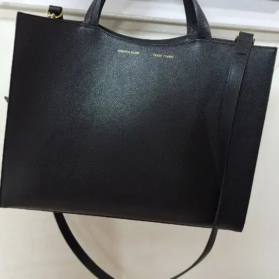 [BUNJANG] UMUM Feather Bag Shoulder Bag Black / 유엠유엠 깃털백