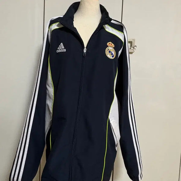 [BUNJANG] Adidas Real Madrid UBP Track Top Night Navy M Size / 급처// 현 크림 판매가 20만원//이번주목까지//아디다스 레알 마드리드 UBP 트랙탑 나이트 네이비 져지 m 사이즈