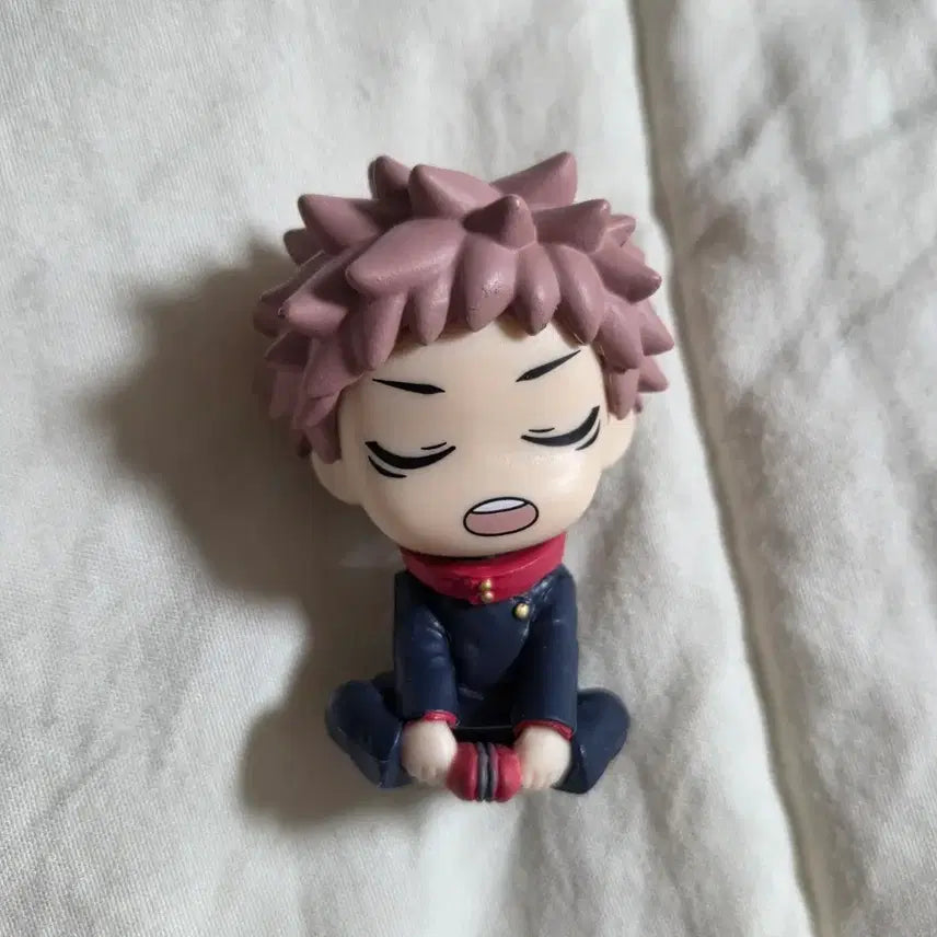 [BUNJANG] Jujutsu Kaisen Yuji Itadori Shoulder Ride Gacha Figure / 주술회전 이타도리 어깨쿵 가챠
