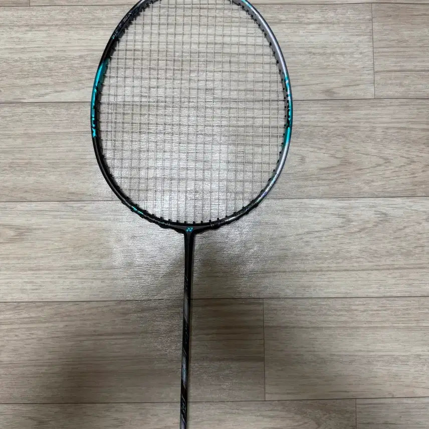 [BUNJANG] Yonex Astrox 77 Pro / 88D Pro Badminton Racket / 아스트록스77프로,88d프로 둘중하나만 팝니다