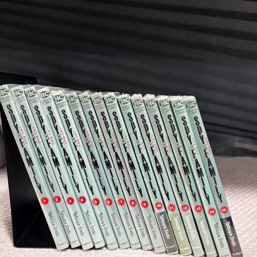 [BUNJANG] Spy x Family Manga Complete Set Volumes 1-15 (Unsealed) / 스파이 패밀리 만화책 1~15권 전권 미개봉