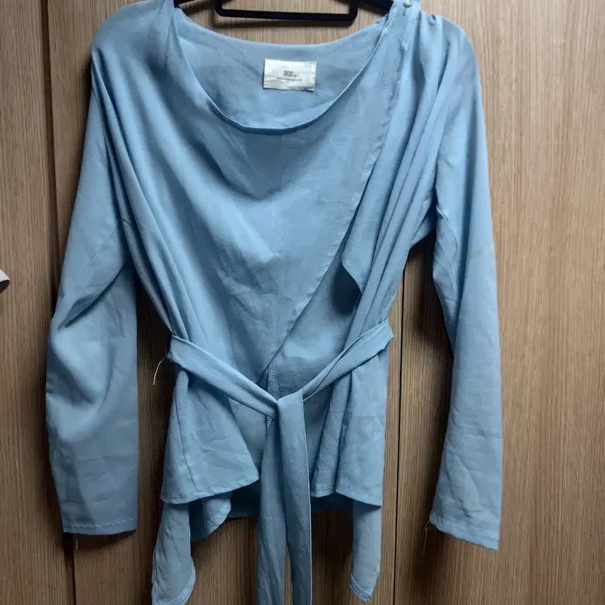 [BUNJANG] Women's Wrap Style Chiffon Long Sleeve Blouse / 최종가격내림)연블루 여성 랩 스타일 쉬폰 긴팔 블라우스