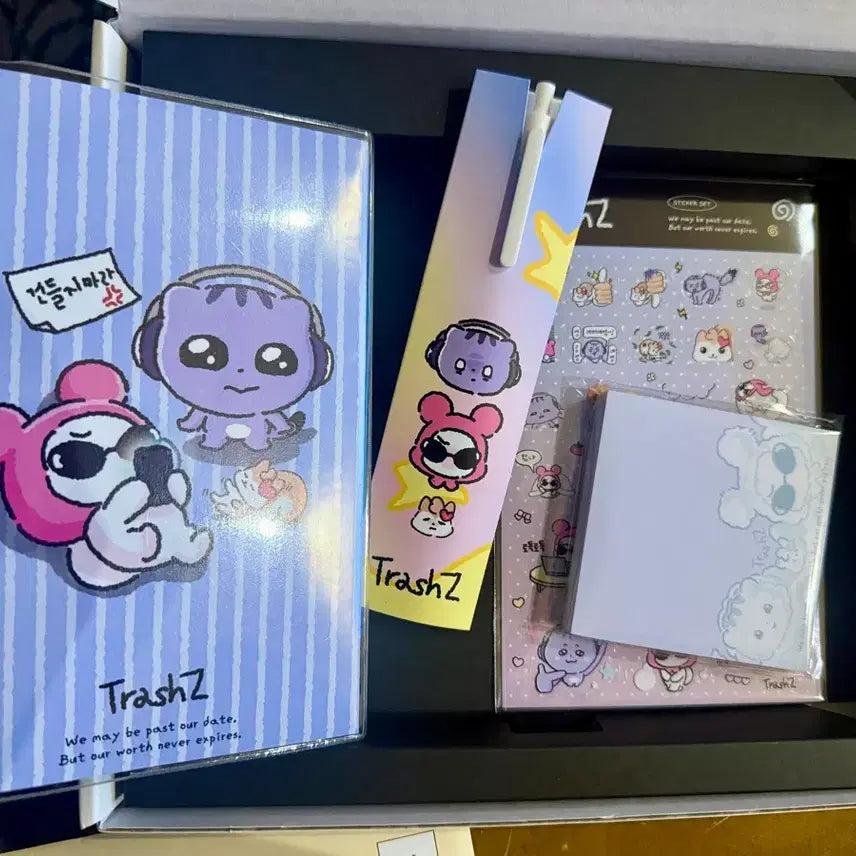 [BUNJANG] Treseyes Stationery Set / 트레시즈 문구세트 (새상품) 선물용으로 구매하세요