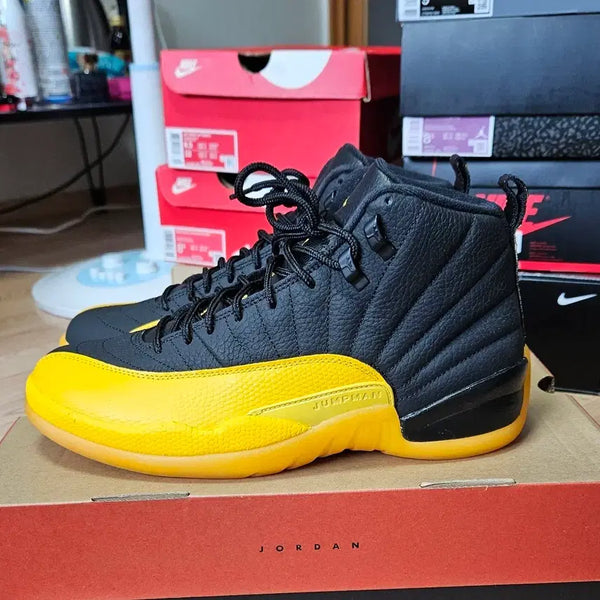 [BUNJANG] Air Jordan 12 University Gold Sneakers (270mm) / 에어조던 12  유니버시티 골드 270mm