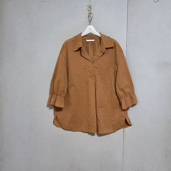 [BUNJANG] Aijjatbaba Windbreaker Style Blouse / 아이잣바바 바람막이스타일소재 블라우스 66  n7727