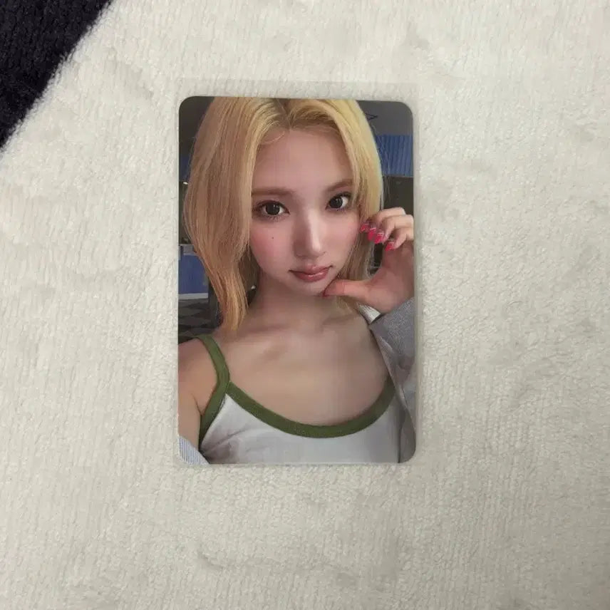 [BUNJANG] HaToHa Lemon Tank Photocard Jiwoo / 하투하 레몬탱 포카 앨포 하츠투하츠 지우 포카 앨범