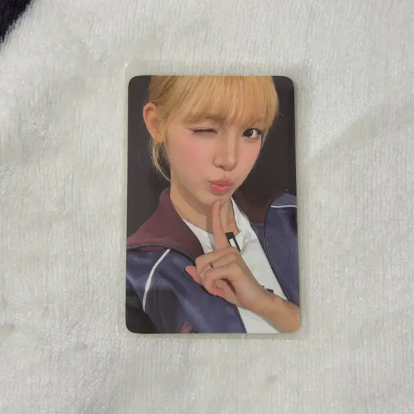 [BUNJANG] Hatsu To Hats Yuha Everline Lucky Draw Photocard / 하투하 레몬탱 포카 미공포 하츠투하츠 유하 에버라인 럭드 미공포