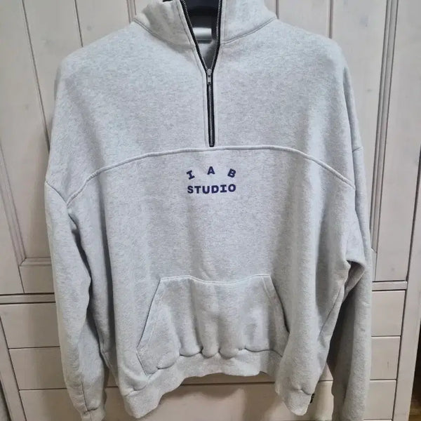 [BUNJANG] IAB Studio Half Zip-up Sweatshirt / IAB 스튜디오 하프 집업