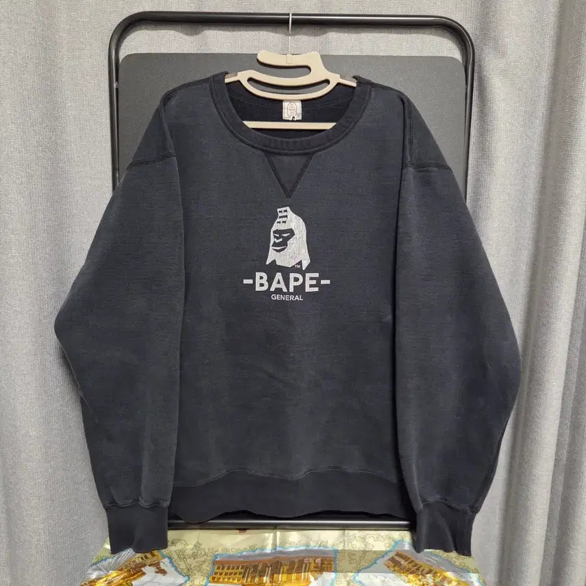 [BUNJANG] Bape OG Vintage Sweatshirt XL-2XL / 00s Bape OG 베이프 빈티지 맨투맨 XL-2XL(105-110)