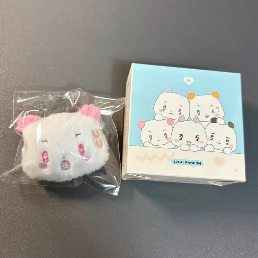 [BUNJANG] PLAVE Mmemimim Bunsung Plush Brooch / 플레이브 므메미무 미므 인형 브로치